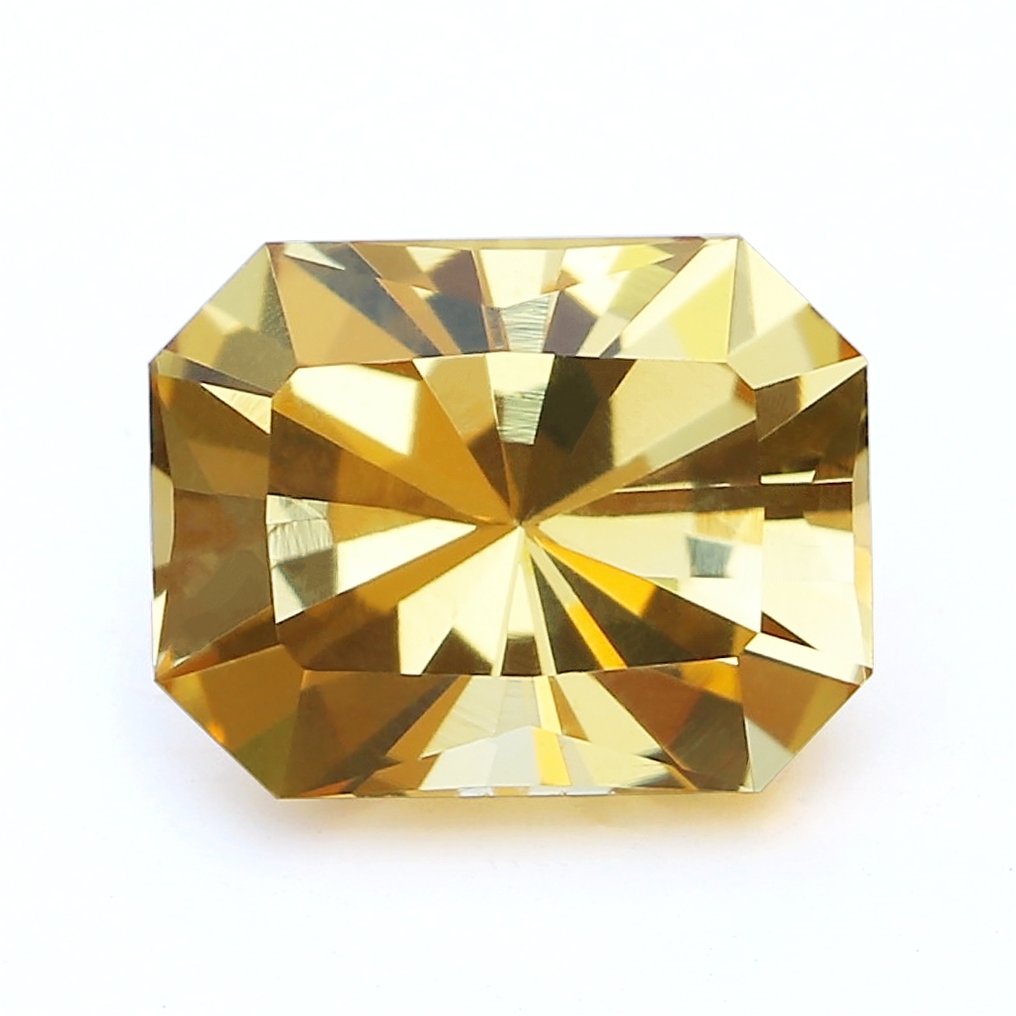1 pcs  橙色 黄色绿宝石（金绿柱石）  - 7.81 ct - 国际宝石研究院（IGI） #1.0