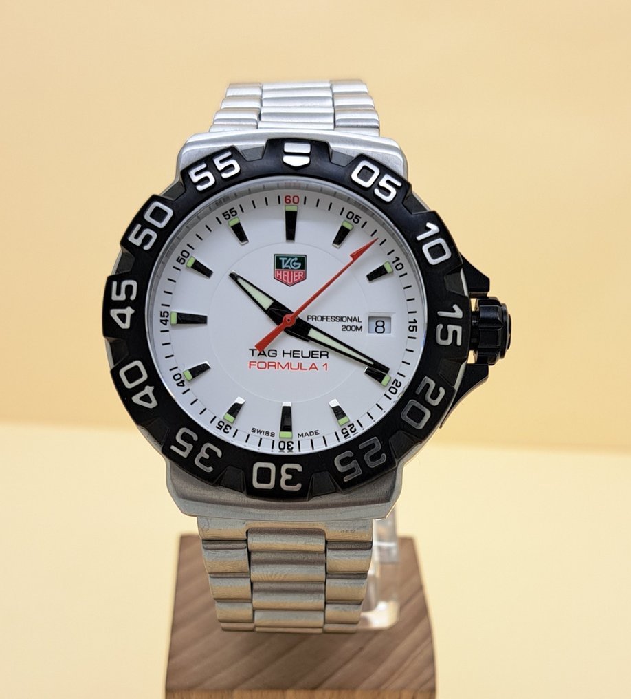 Tag heuer wah1111 on sale