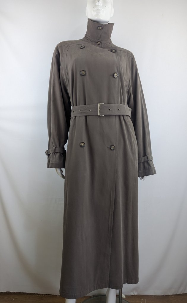 Aigner Trench coat Vintage auction online Catawiki