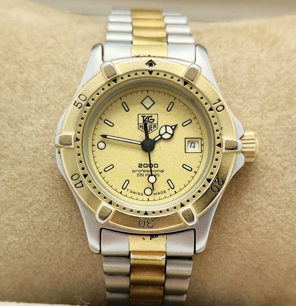 TAG Heuer 2000 Professional 200 meters No Reserve Price 964.008 Women 1990 1999 auction online Catawiki