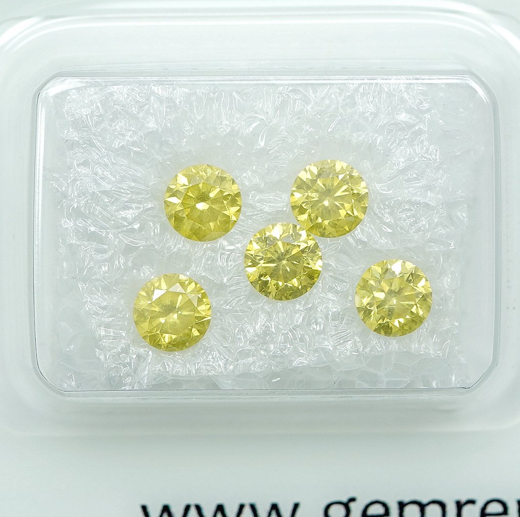 5 pcs Diamond (Colour-treated) - 1.18 ct - I1, I2 - Gem Report Antwerp (GRA) #3.2