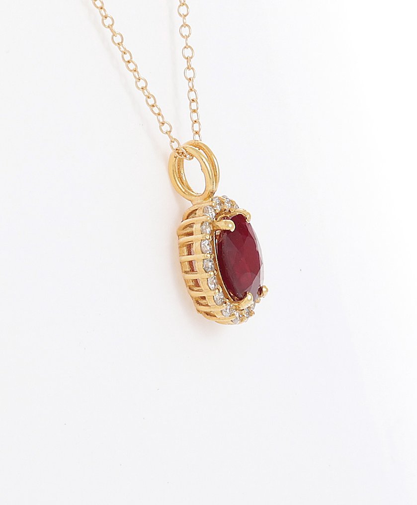 No reserve price - Necklace with pendant - 18 kt. Yellow gold -  1.08ct. tw. Ruby - Diamond #1.0