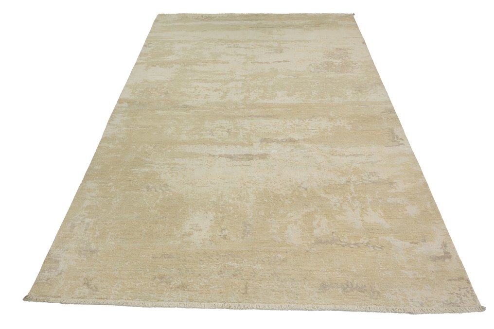 Designer Carpet with lots of Silk - New - Masterpiece - Teppich - 246 cm - 172 cm #1.0