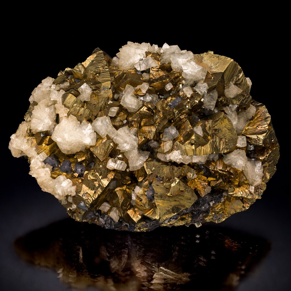 欧洲经典!厚重的黄铜矿板 带有少量的SPHALERITE和DOLOMITE带状物。 - 高度: 4.8 cm - 宽度: 7 cm- 150 g - (1) #1.0