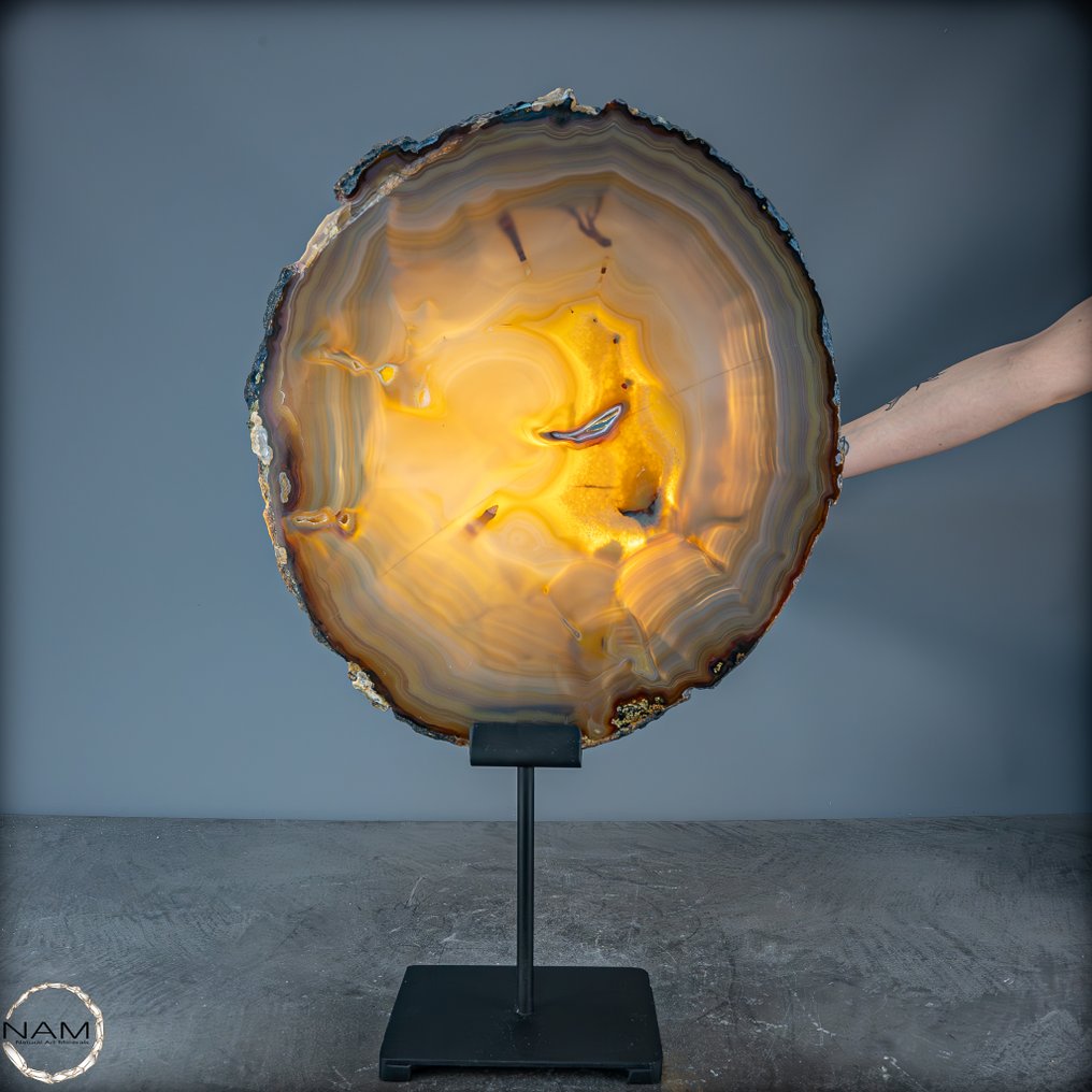 Natural Agate Disc on Stand- 3173.32 g #4.3