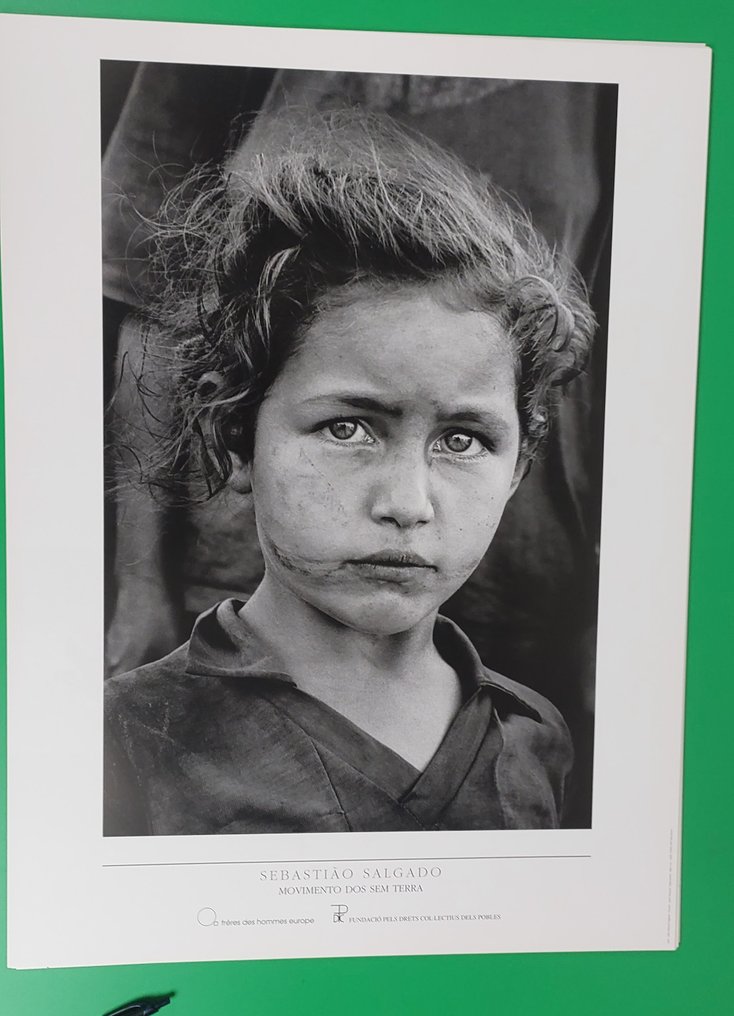 Sebastião Salgado - TERRA [Poster Edition, 75 x 56 cm, with 45 Posters] - 1997 #1.0