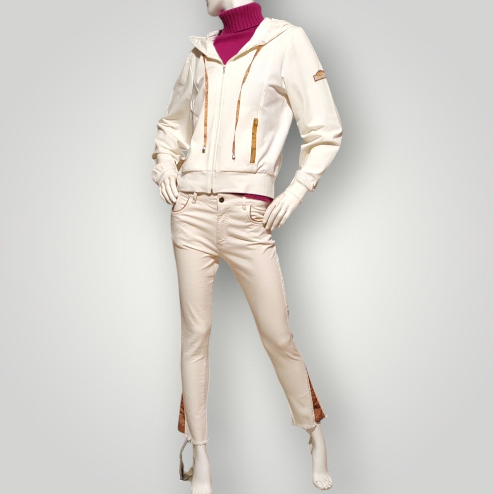 Alviero Martini 1° Classe - size IT 44/46 - No reserve price - Jeans - New with tags #3.2