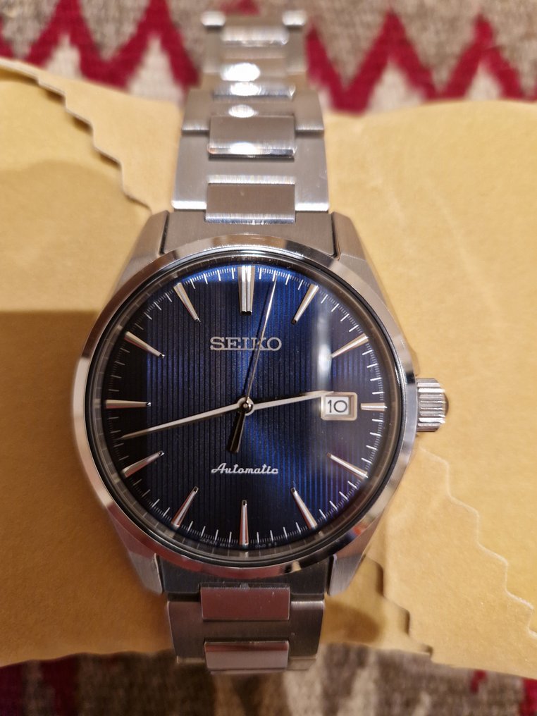 Seiko Presage Blue Tuxedo Dial submergable SARX045 Full