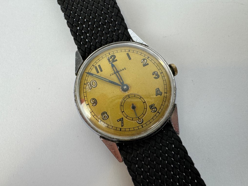 Junghans military watch store
