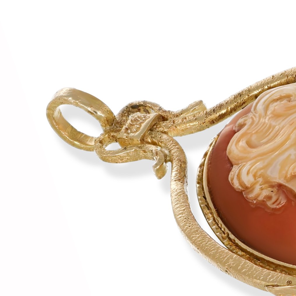 Pendant - 18 kt. Yellow gold #2.1