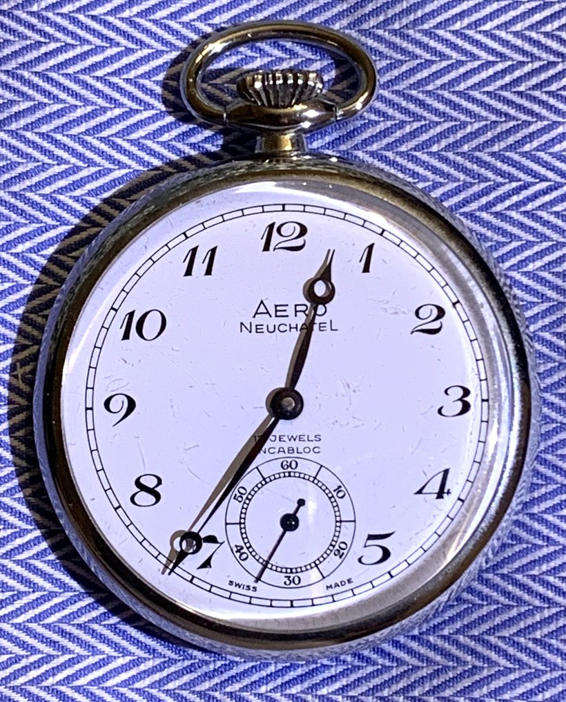 Aero neuchatel pocket watch clearance