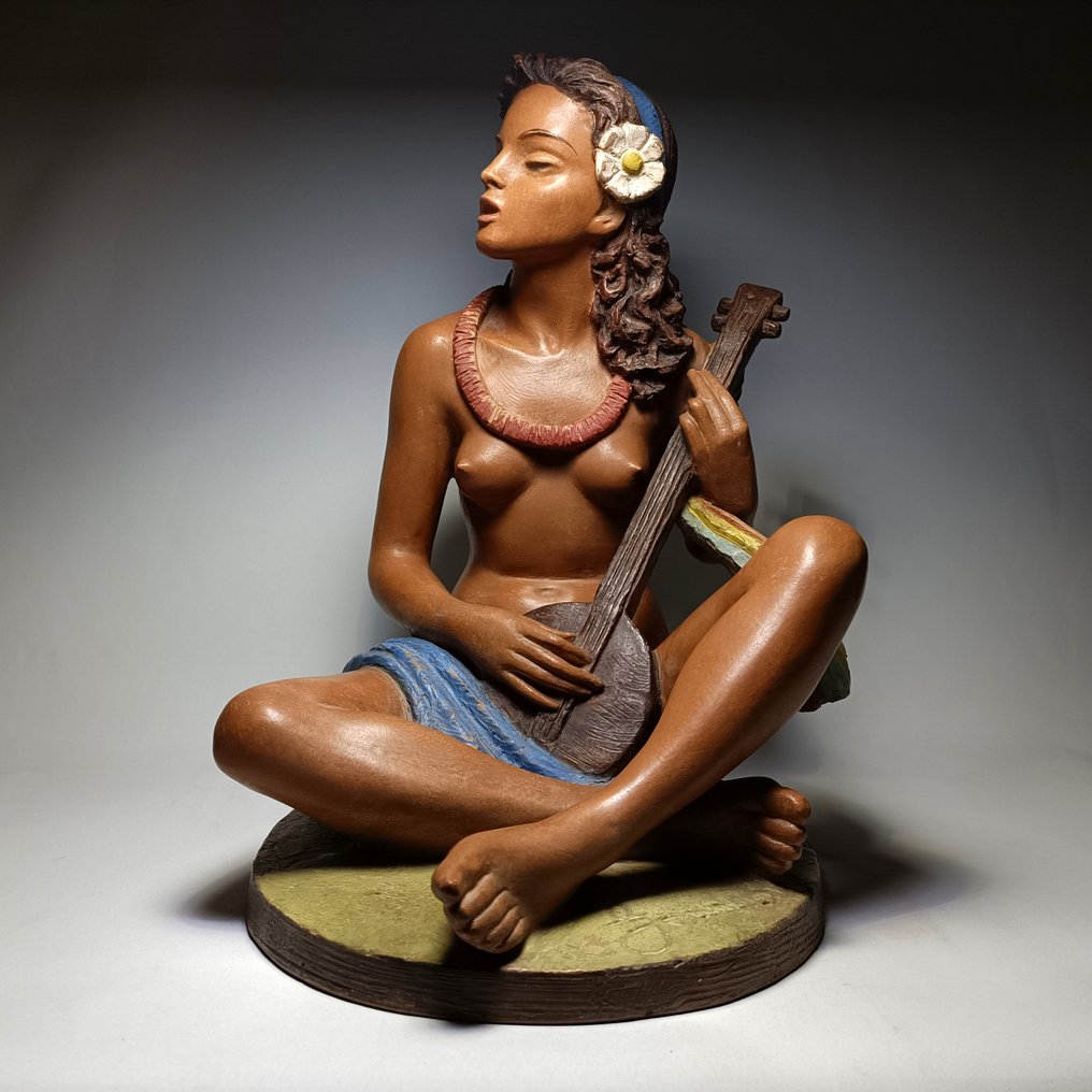 József Gondos - 雕刻, Large sculpture - Nude Hawaiian Woman - 40 cm - 陶瓷 #1.0