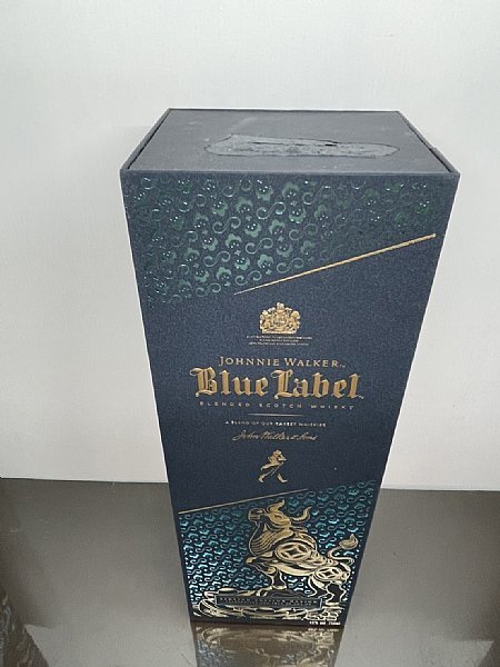 Johnnie Walker Blue Label - Year of the Ox - 750ml #1.0