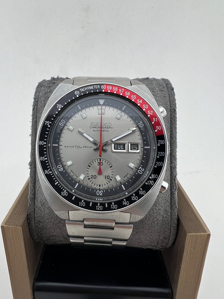Seiko Pogue Silver Dial Automatic Chronograph No Reserve Price Men 1970 1979 auction online Catawiki