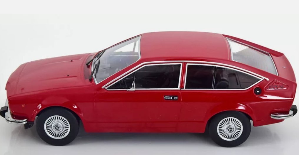 kk-scale 1:18 - Modellauto - Alfa Romeo Alfetta 2000 GTV - 1976 #4.3