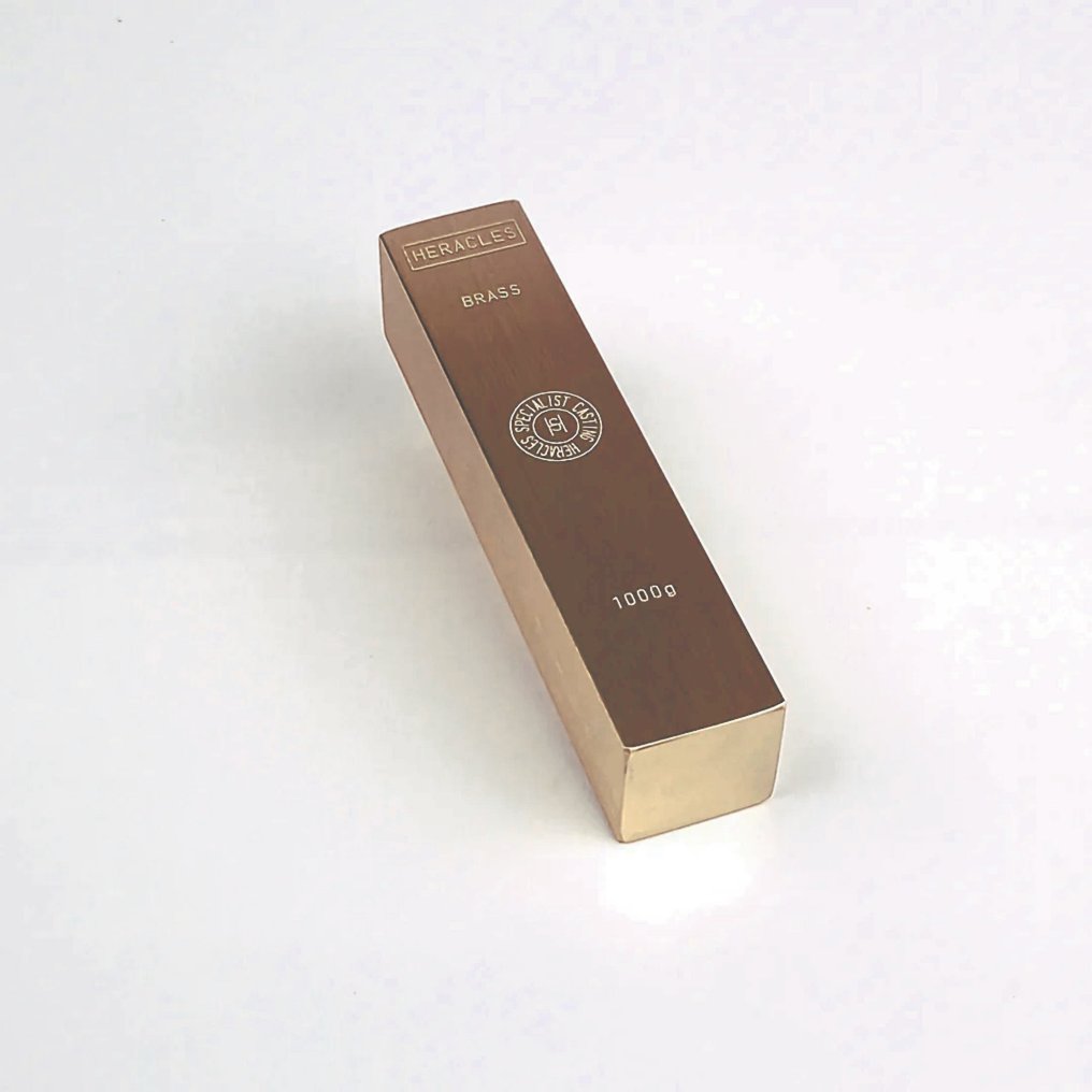 1 chilogrammo di ottone (Messing) - Fonderie Heracles - Francia. (Senza prezzo di riserva) #1.0