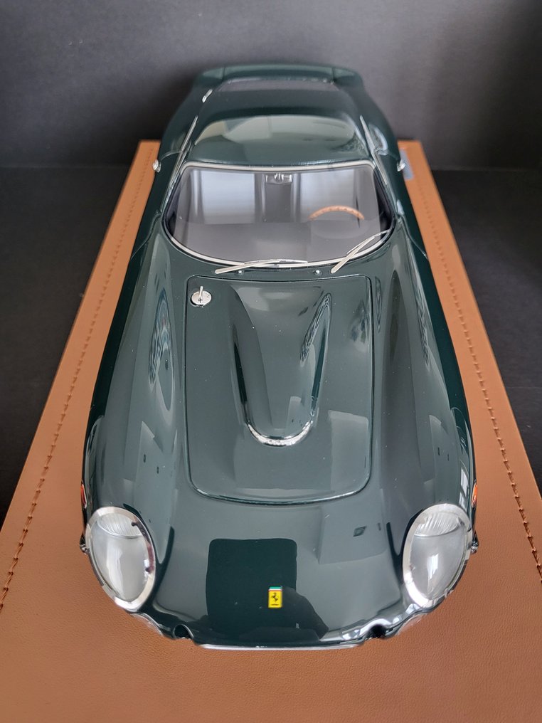 Tecnomodel 1:18 - Modell sportsbil - Ferrari 275 GTB/C Competizione 1965 British Green - TM18-85I #1.0