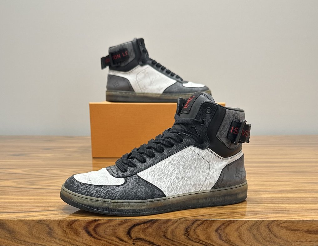 Louis Vuitton Rivoli Scarpe da ginnastica alte Misura EU 42.5 Catawiki