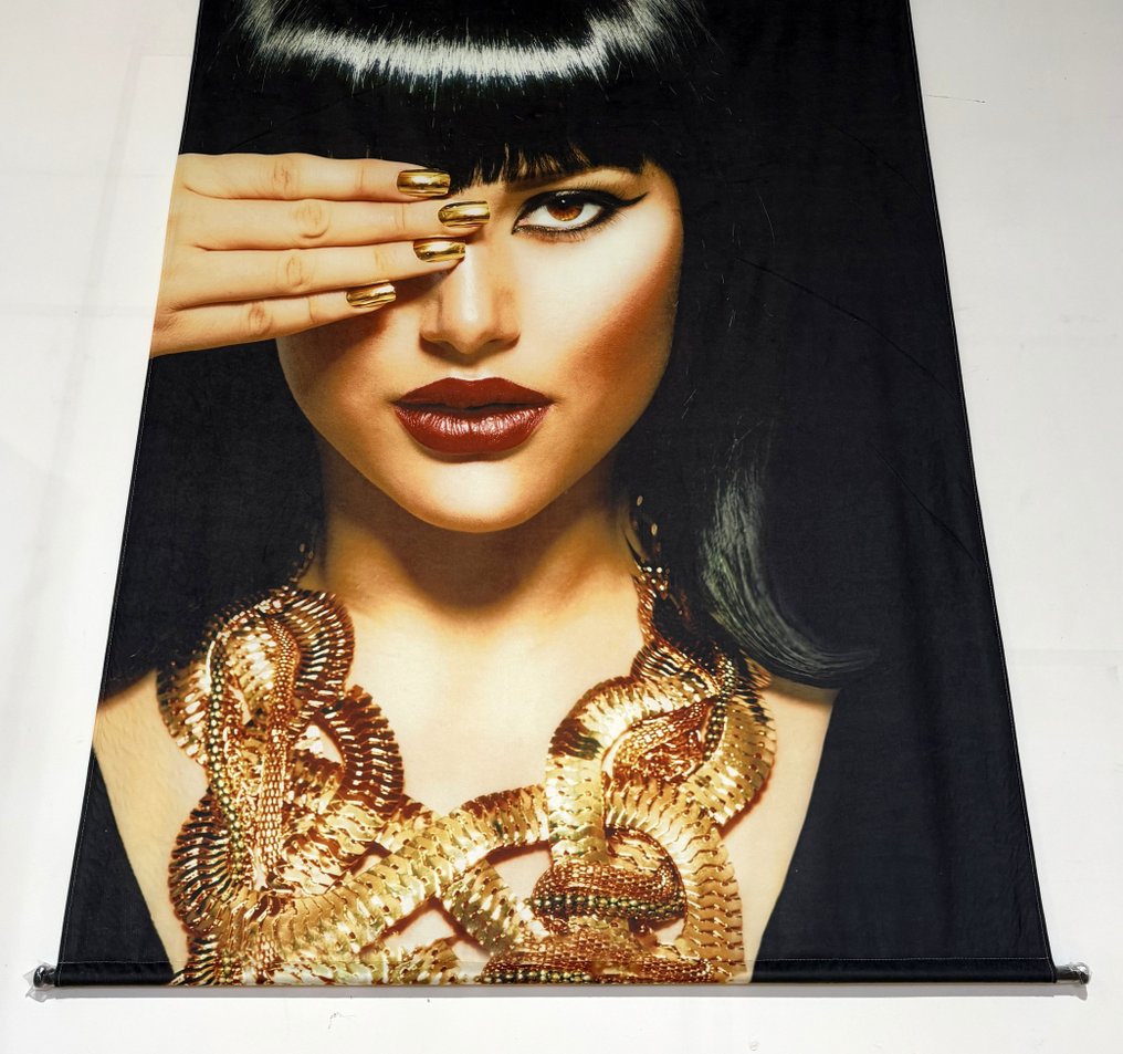 Veggdekorasjon - Teppe i fløyel. #2.1