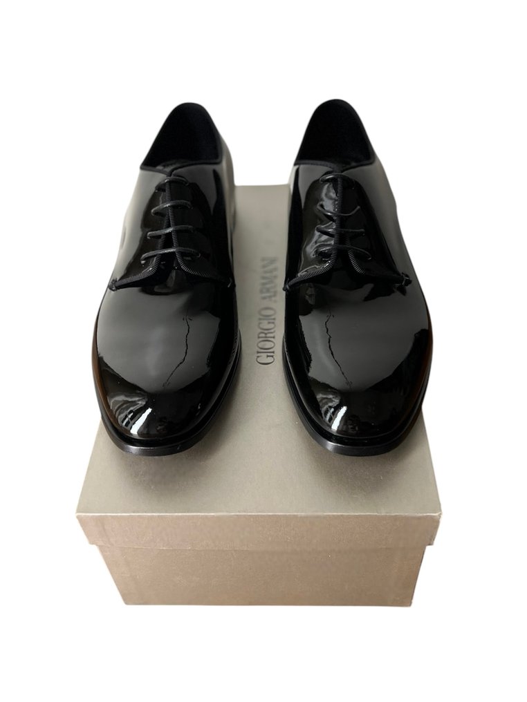 Giorgio Armani Lace up shoes Size EU 43.5 New in box auction online Catawiki