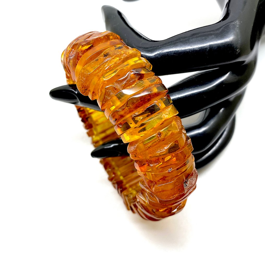 Amber cuff cheap