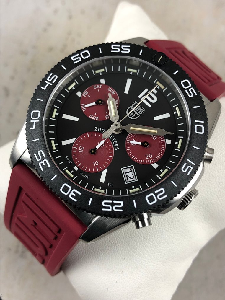 Luminox 9120 top