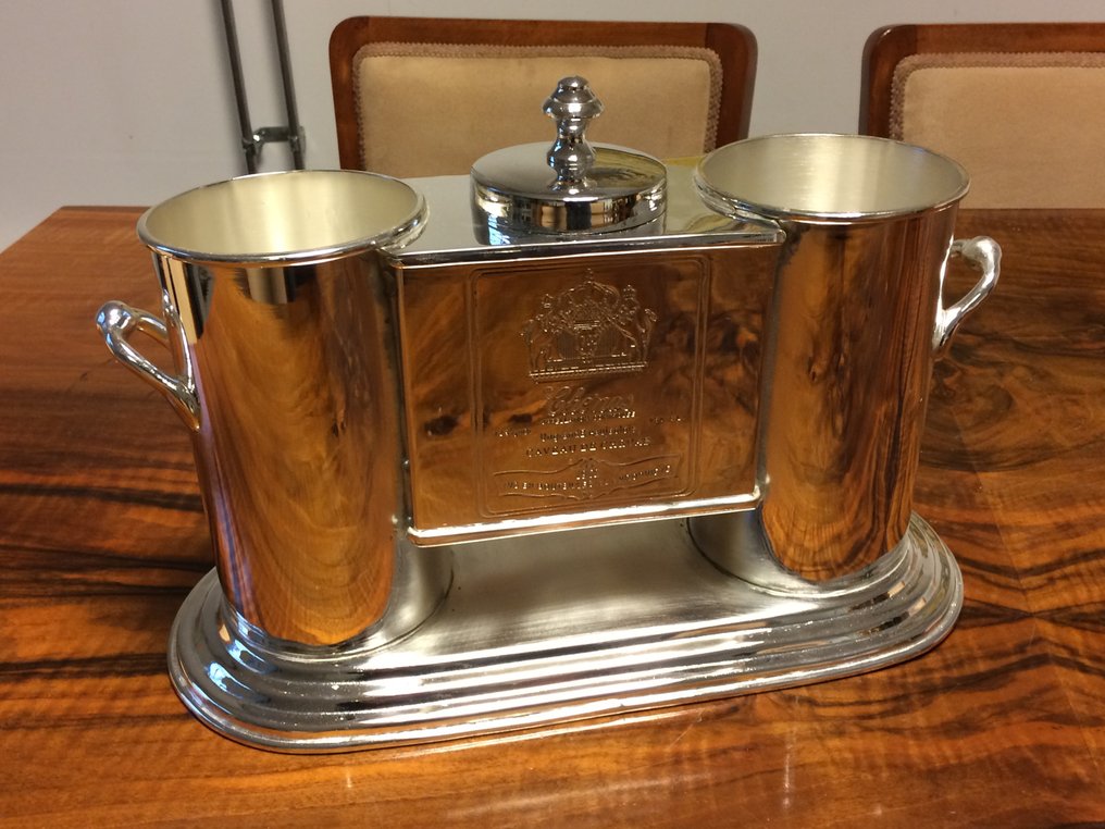 Wine cooler -  Wine Cooler for two bottles with compartment for ice-cubes in the middle - Silver plated brass #1.0