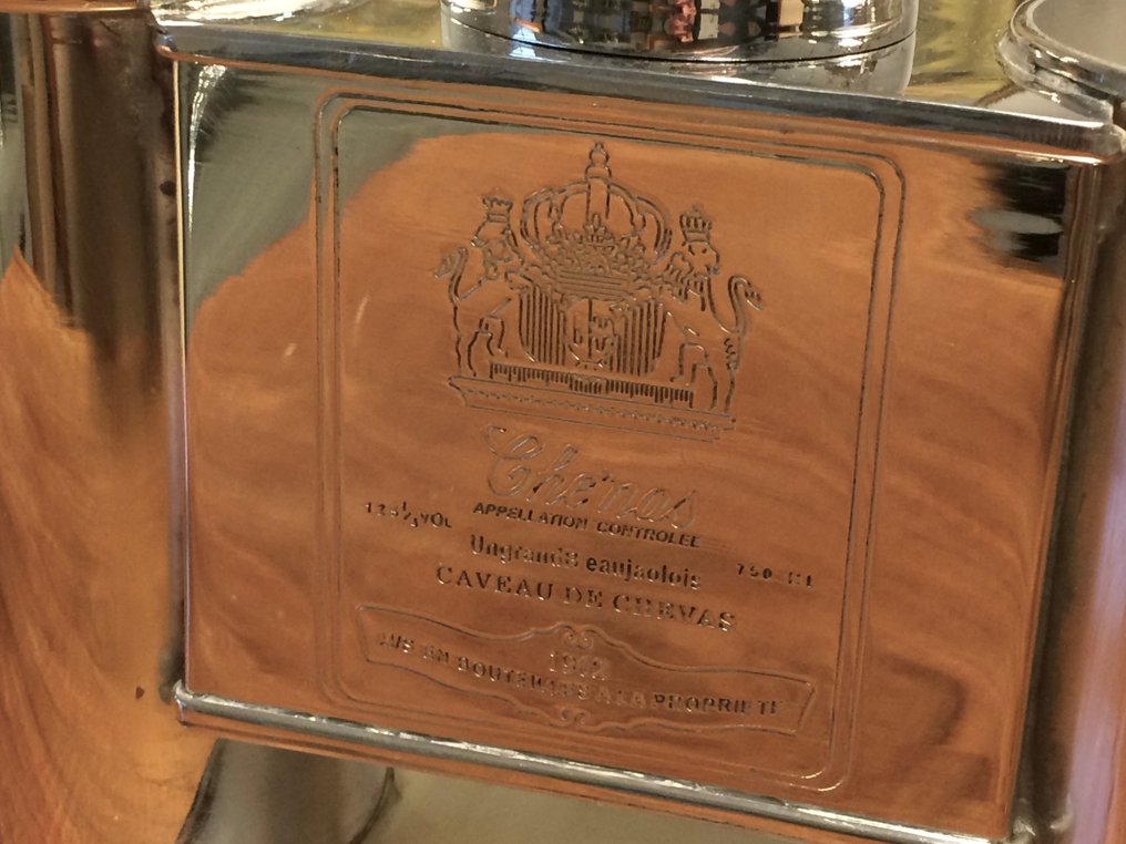 Wine cooler -  Wine Cooler for two bottles with compartment for ice-cubes in the middle - Silver plated brass #3.2