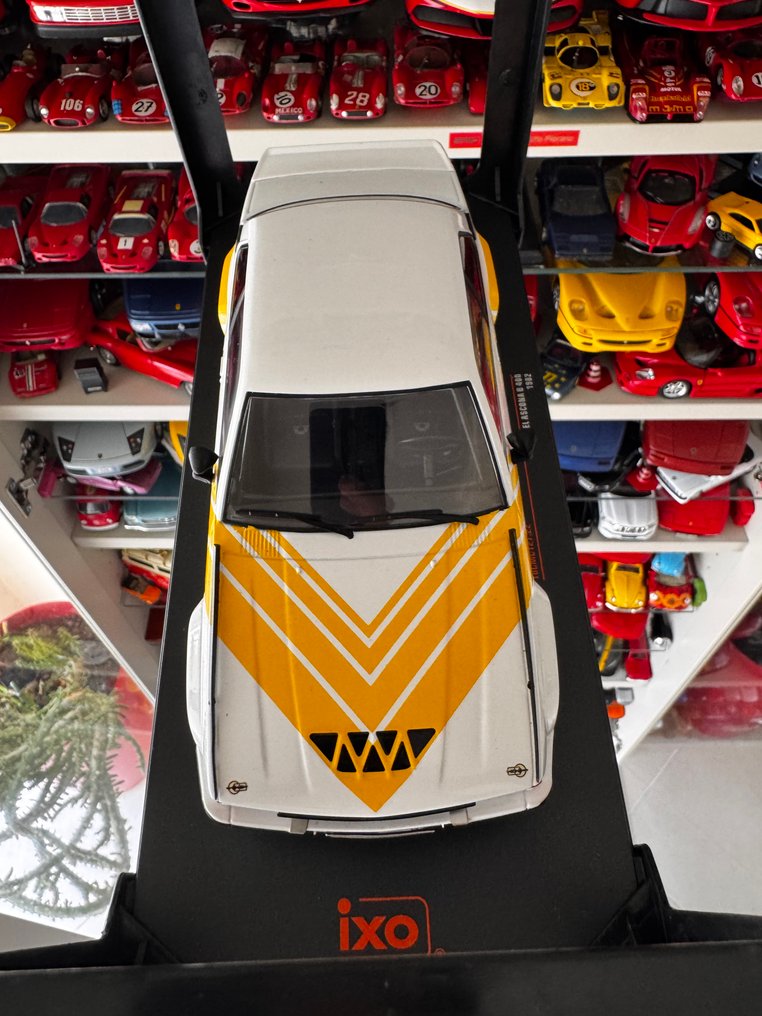 IXO 1:18 - 模型汽车 - Opel Ascona B 400 - Modelo Raro - 建造年份1982 #4.3