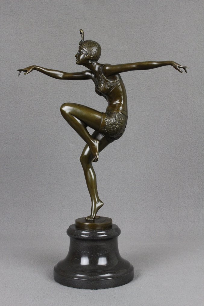 after Ferdinand Preiss - Sculpture, Con Brio - 3 kg - 38 cm - Patinated bronze #1.0