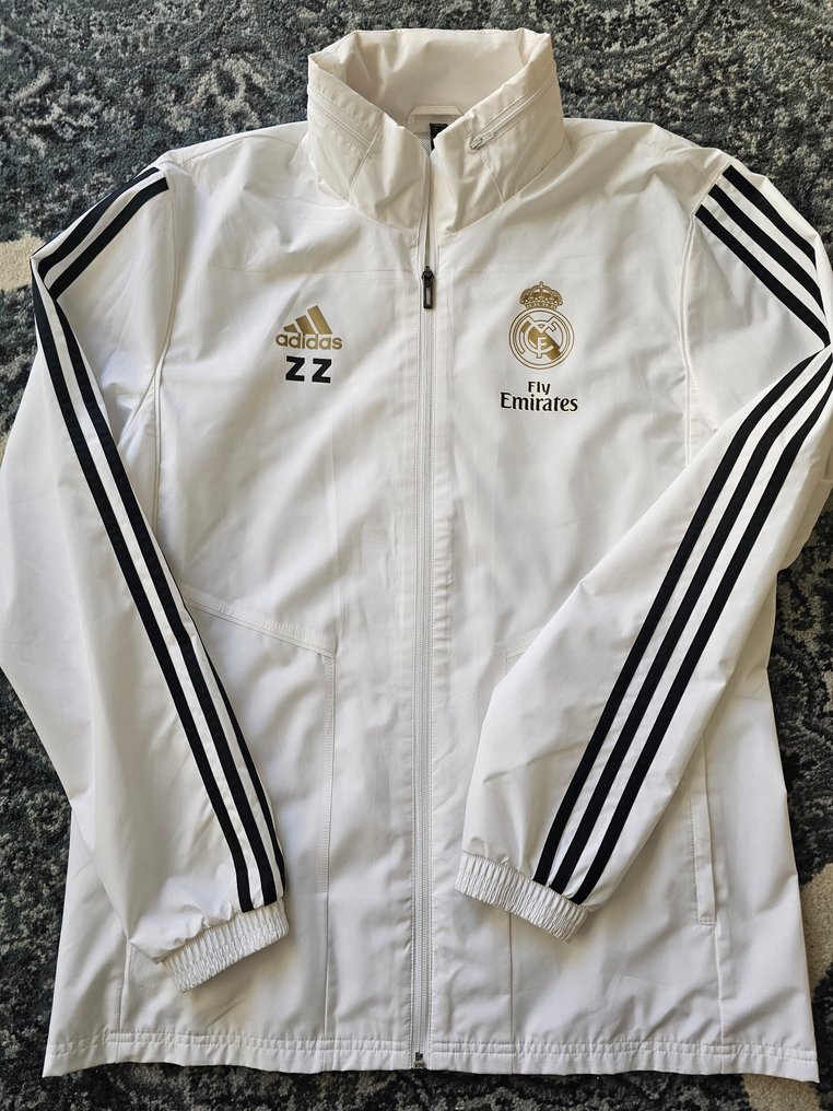 Real madrid 2019 jacket shop