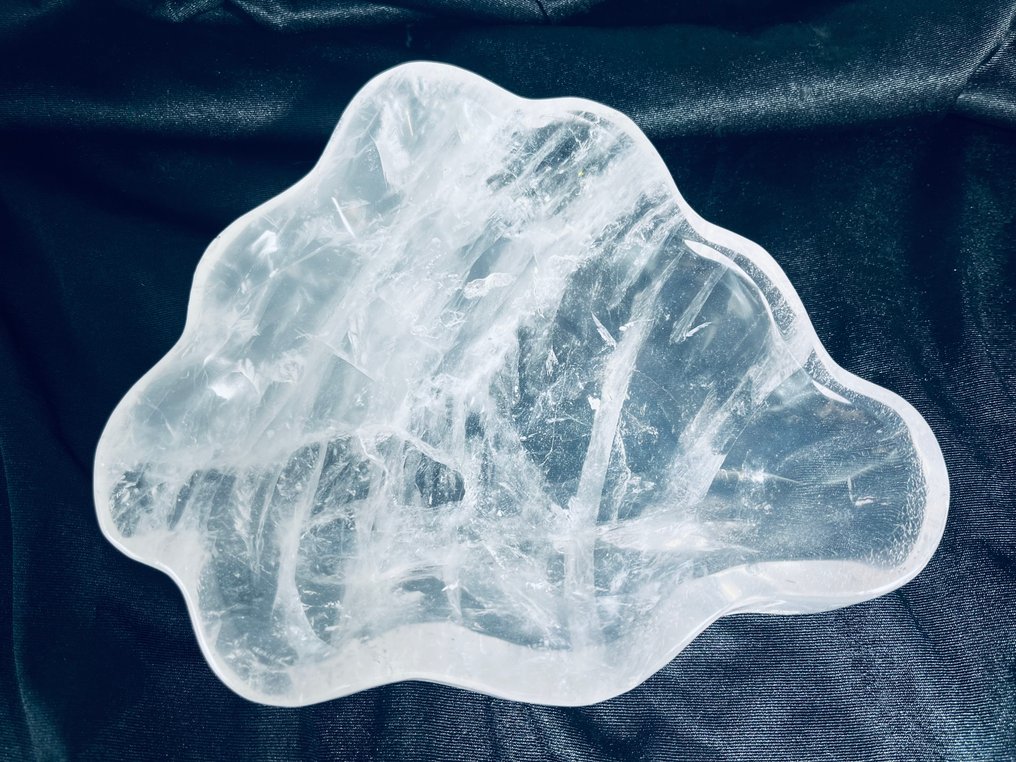 Heldere kwarts schaal – van topkwaliteit – uitstekend vakmanschap – Perfect Interior Object - Hoogte: 230 mm - Breedte: 154 mm- 1194 g - (1) #1.0