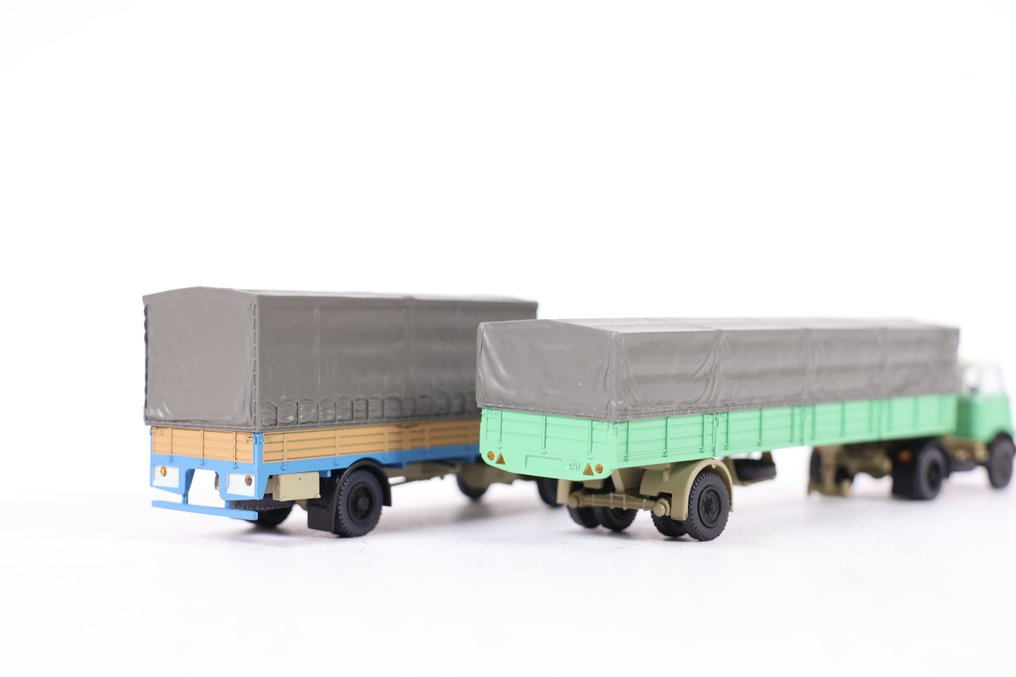 Artitec H0 - 487.020.01/487.040.02 - Οχήματα τρένων μοντελισμού (2) - Δύο φορτηγά DAF. #4.3