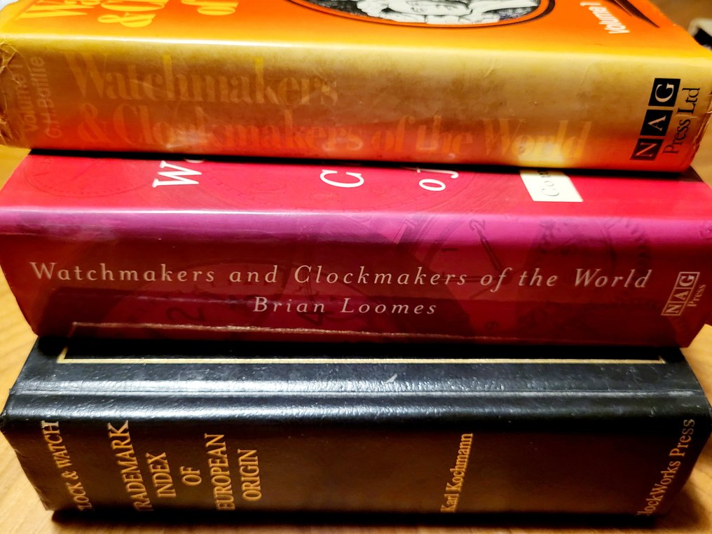 reference work 3 Paper 1920 1930 Watchmakers and Clockmakers of the world Loomes Trademark index of European Origin Kochmann auction online Catawiki
