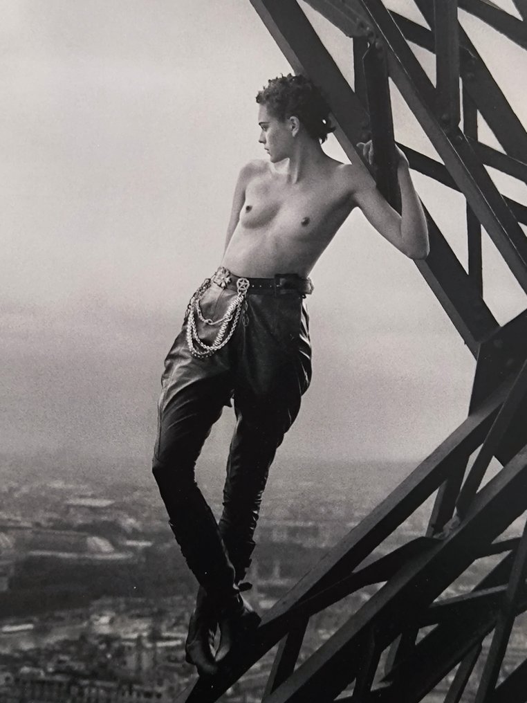 Peter Lindbergh - Mathilde, Torre Eiffel, Rolling Stone, 1989 #4.3