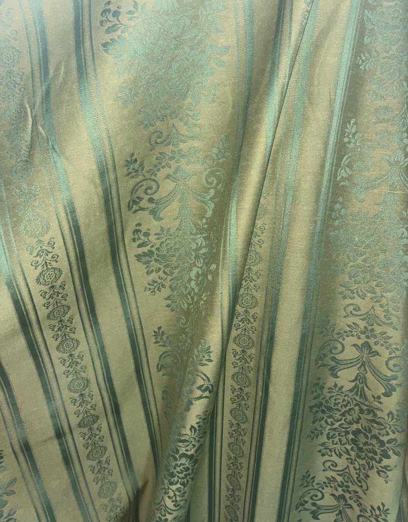 Underbart damasttyg Florentia i stil med Ludvig XIV - Textil  - 600 cm - 140 cm #4.3
