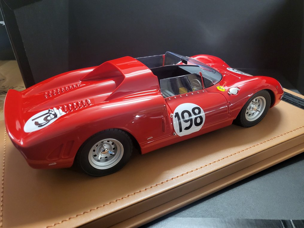 Tecnomodel 1:18 - Modellino di auto da corsa - Ferrari 275 P2 Targa Florio 1965 WINNER Bandini-Vaccarella - TM18-273C #2.1