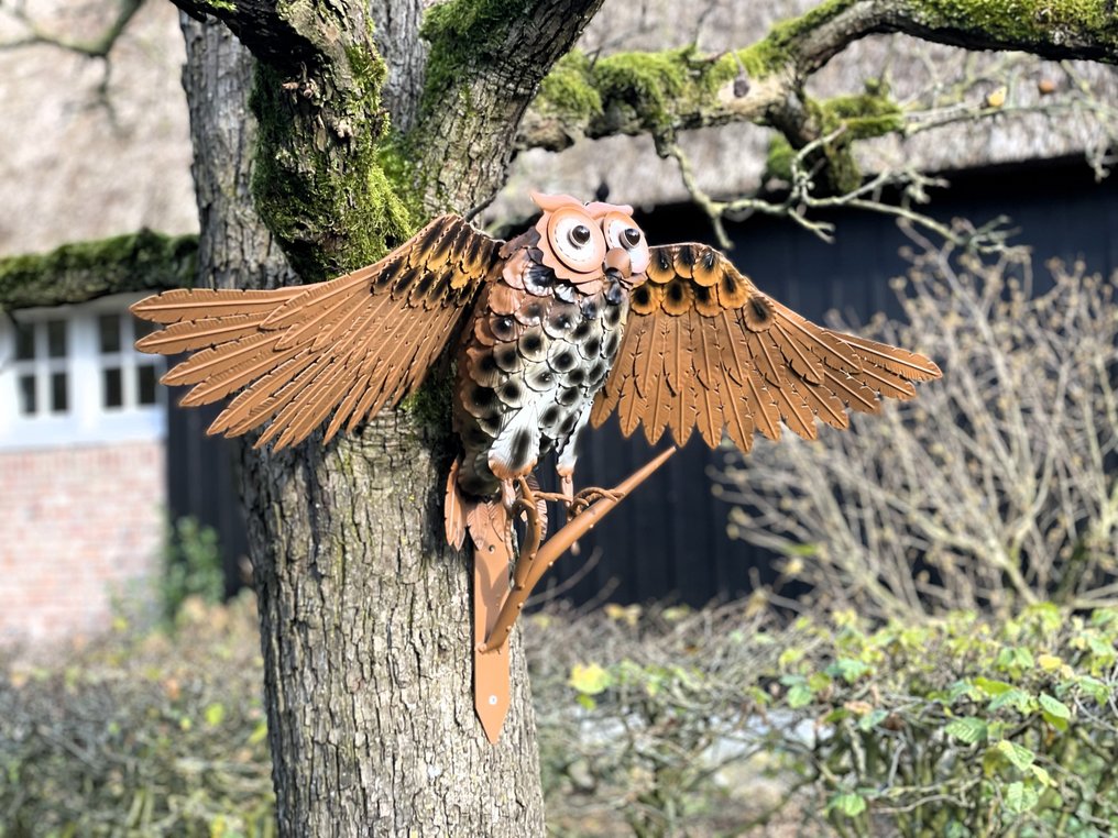 Γλυπτό, Schitterende uil - Oehoe - Spanwijdte 96 cm - 51.5 cm - Σίδερο #1.0