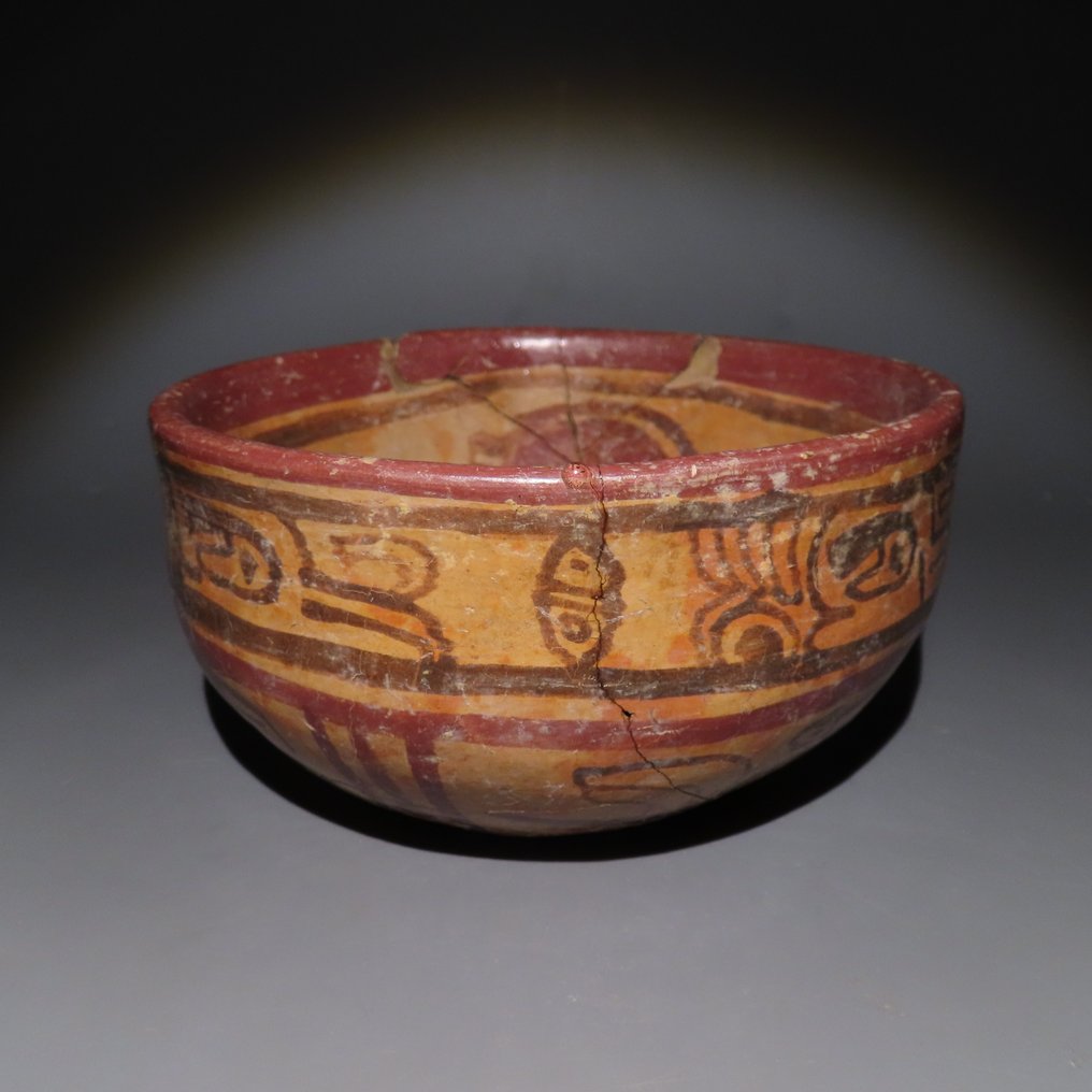 Mayan Terracota Bowl. 650 - 900 d.C. Diámetro de 15 cm. Licencia de importación española. #4.3