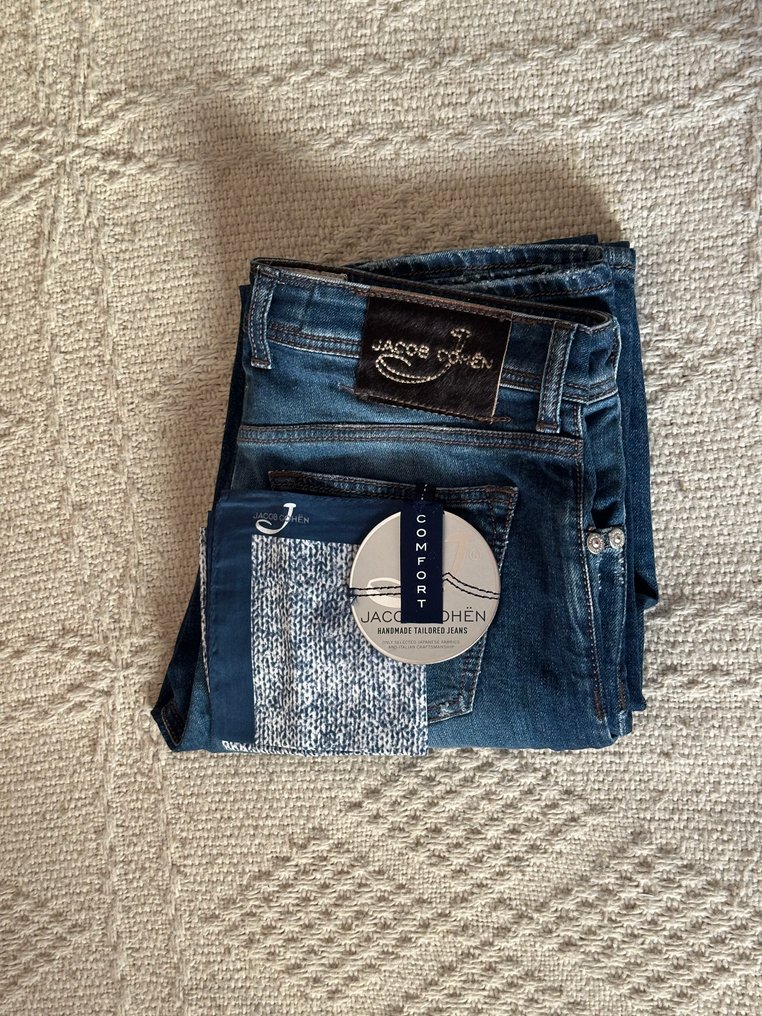 Jacob Cohen New with tag No Reserve price Size 33 Jeans New with tags auction online Catawiki