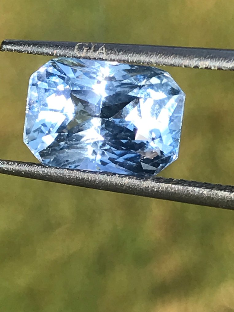 1 pcs  Kék Zafír  - 5.07 ct - Amerikai Gemmológiai Intézet (GIA) #2.1