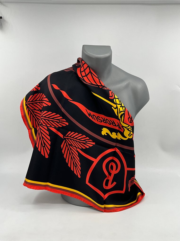 Burberry - PRORSUM 90/90 cm - Sál #4.3