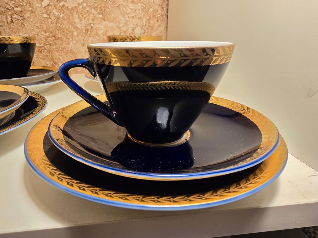 Lomonosov Imperial Porcelain Factory - Σετ καφέ (12) - Πορσελάνη - Αθώα χρυσά φύλλα. #4.3