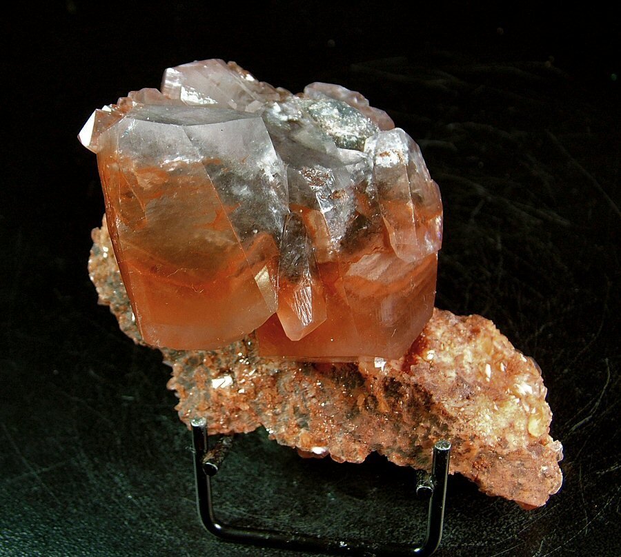 CW1349 Colorata Calcite Cluster di cristallo - Altezza: 69 mm - Larghezza: 111 mm- 301 g - (1) #4.3