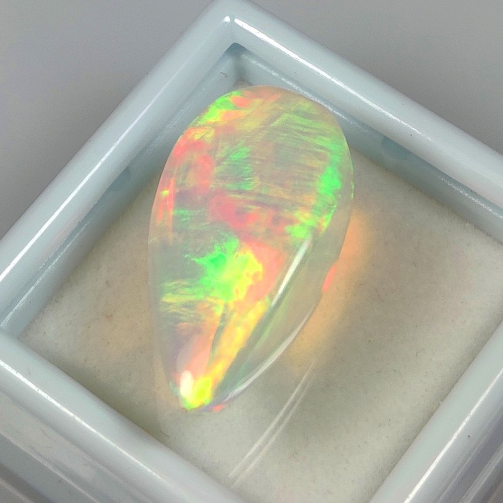 Opal - 8.65 ct - International Gemological Institute (IGI) - Multi-Color Rich Fire #86 #4.3