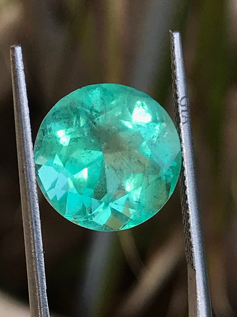 1 pcs  Zöld Smaragd  - 6.64 ct - Amerikai Gemmológiai Intézet (GIA) #2.1