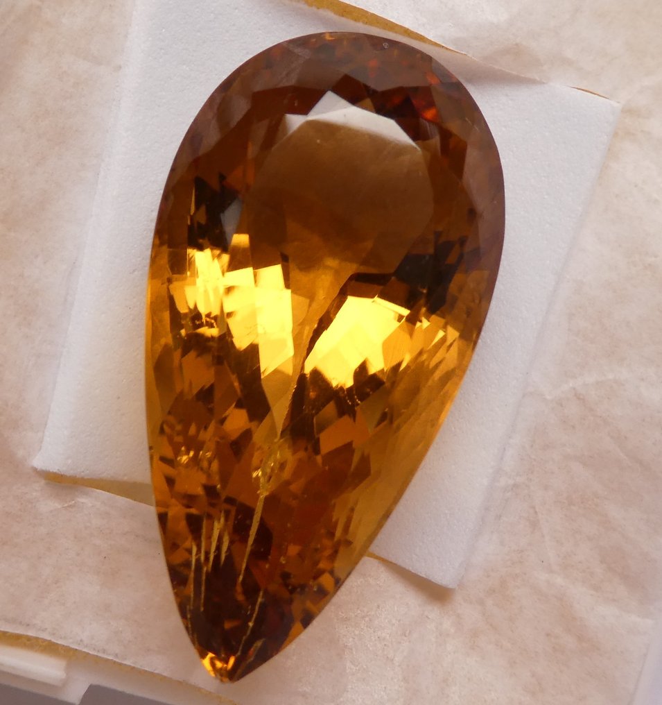 黄水晶  - 60.56 ct - 西班牙宝石学院（IGE） #1.0