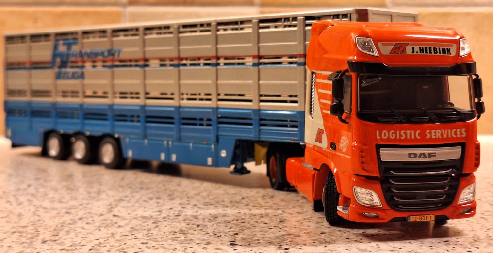 WSI 1:50 - Φορτηγό μοντελισμού - DAF XF106 Super Space Cab - Τρέικερ με ρυμουλκούμενο #2.1