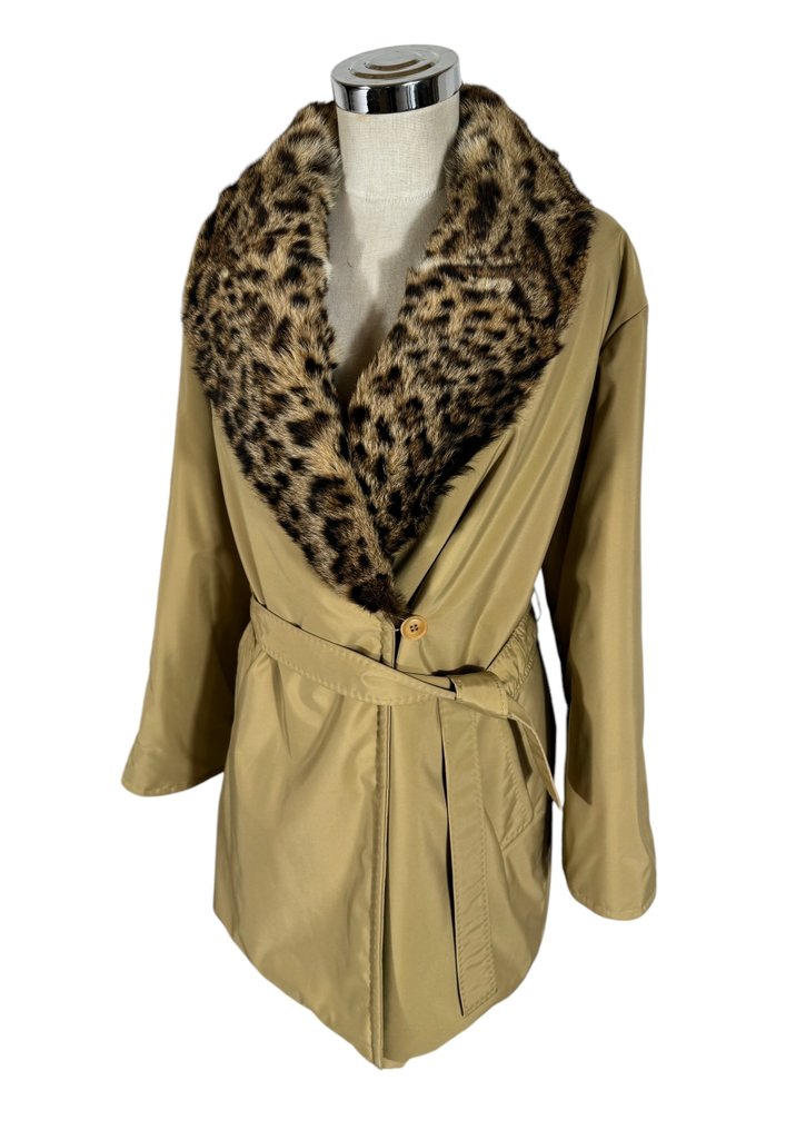 MAX MARA Real Fur Rabbit Exclusive Tg. L No reserve price Coat auction online Catawiki