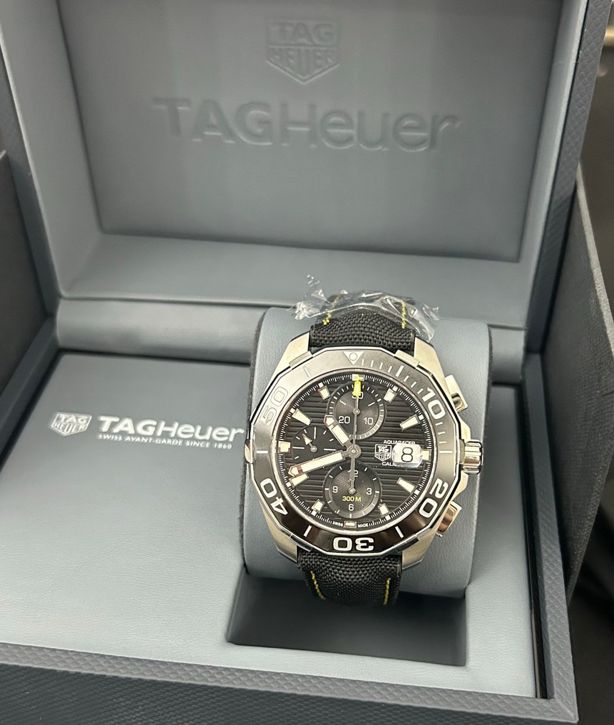 TAG Heuer Aquaracer Chronograph CAY211A.FC6361 Men 2020 auction online Catawiki